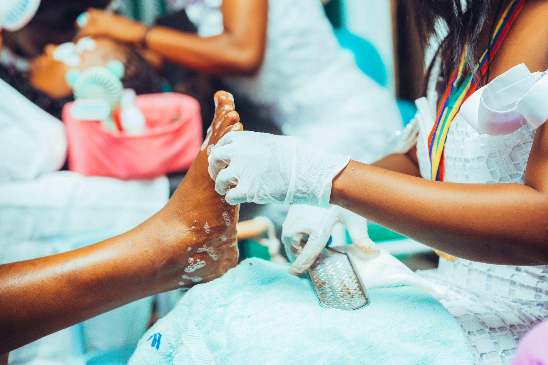 Detalle de pedicura clínica